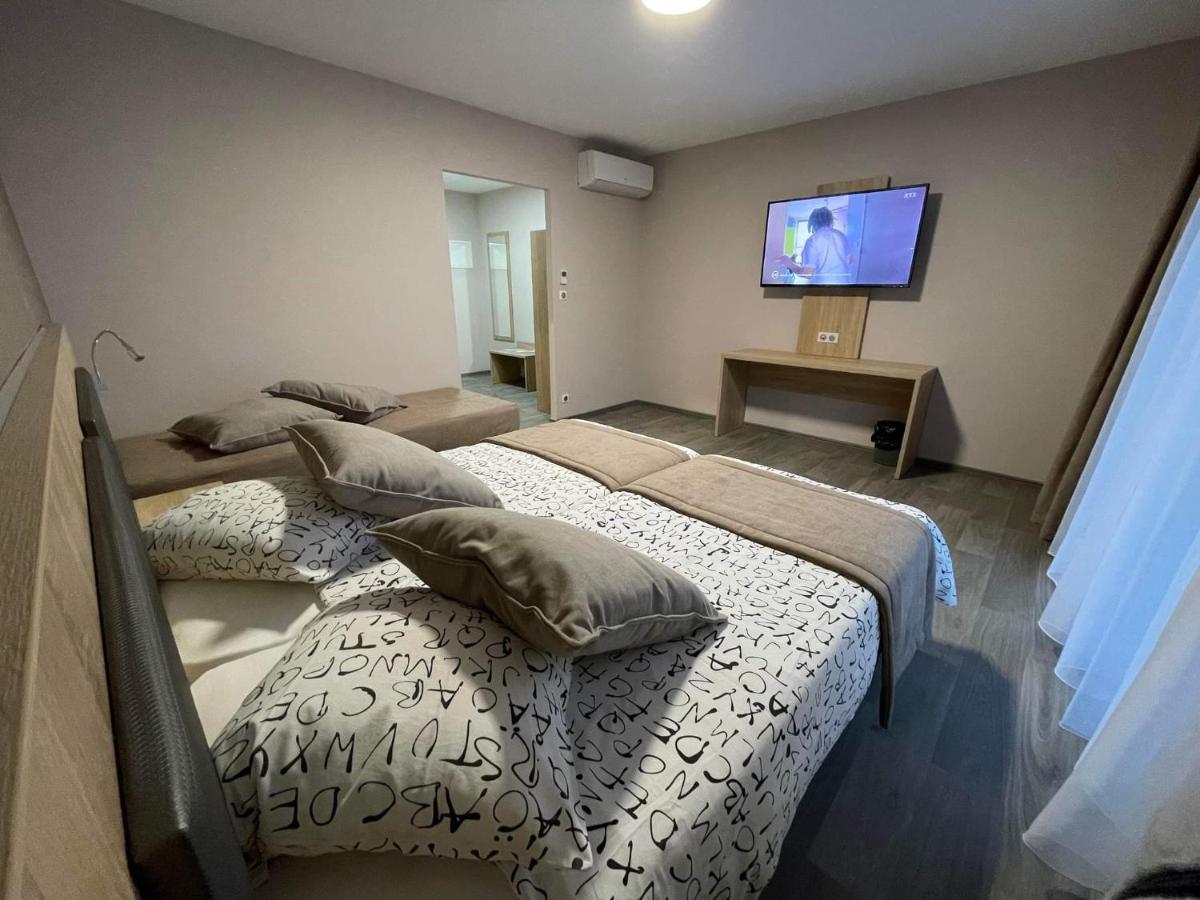 Hotel Maas Val-de-Meuse Luaran gambar